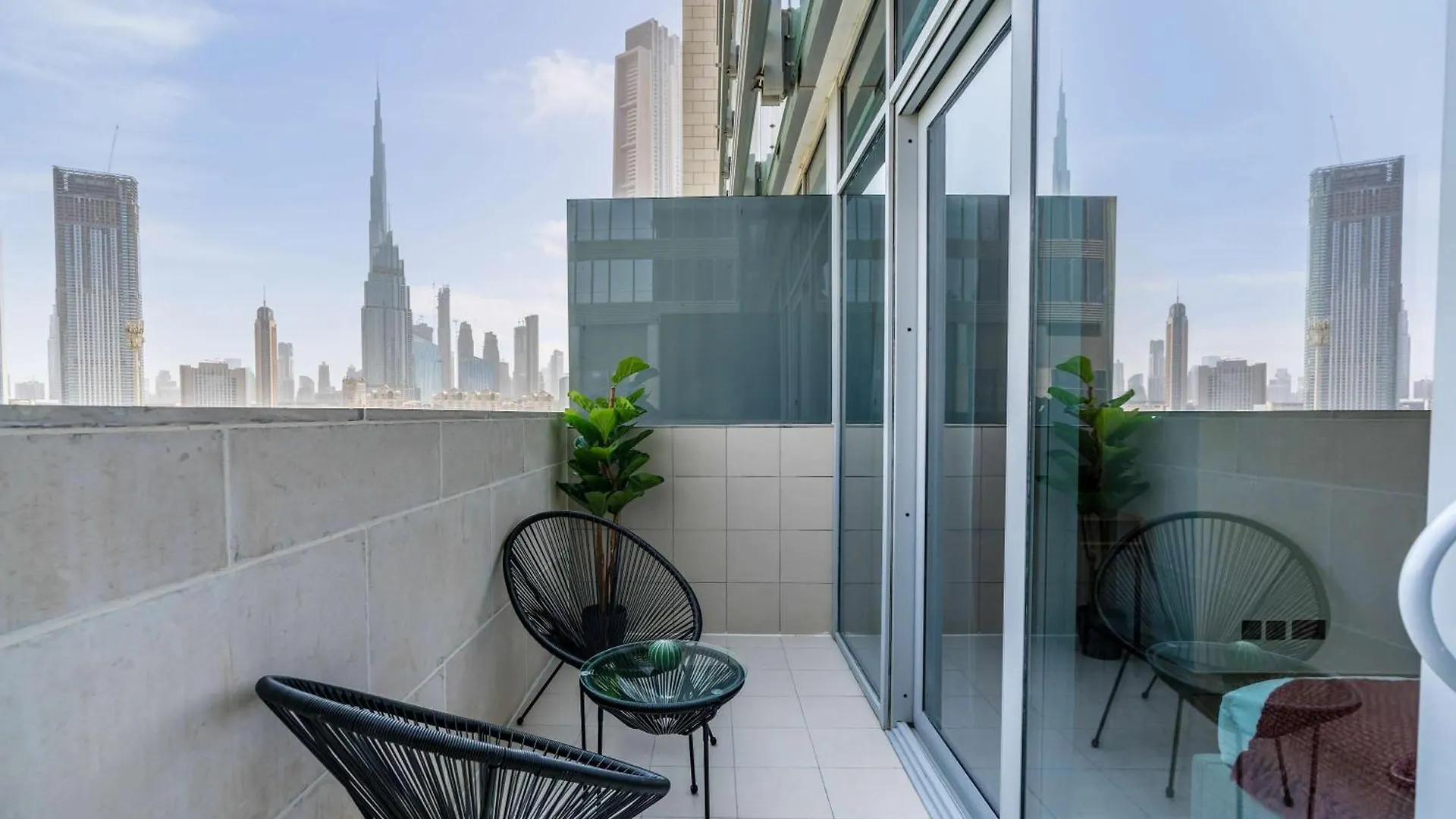 Apartment Silkhaus Studio In Difc With Burj Khalifa View, Pool & Gym Dubai